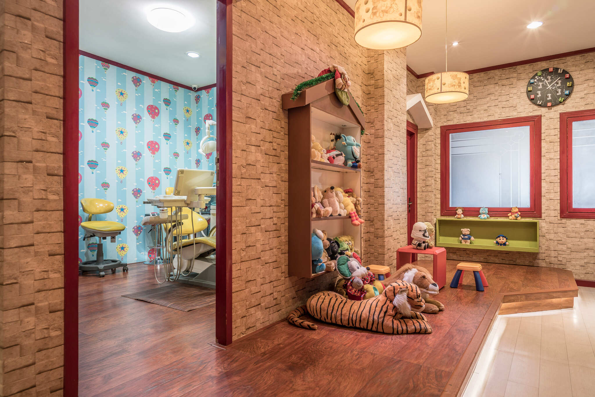 Perawatan gigi implan, veneer & clear aligner di Oda Dental Clinic Jakarta Utara