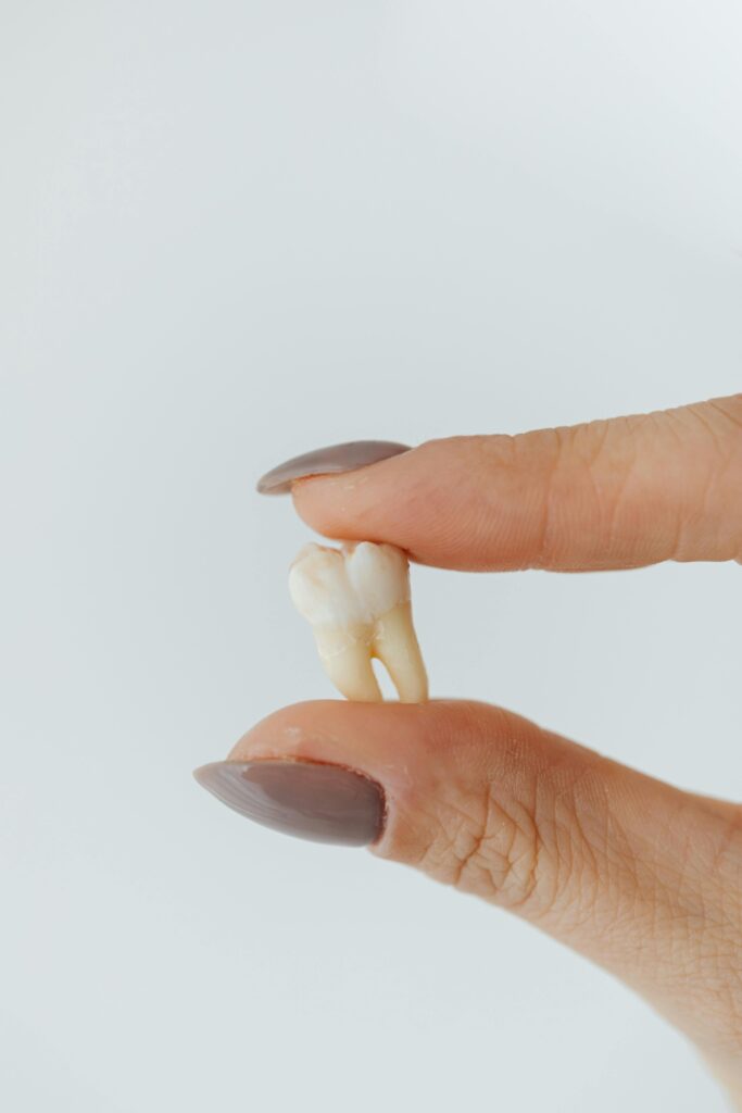 Perawatan gigi profesional di Oda Dental Clinic
