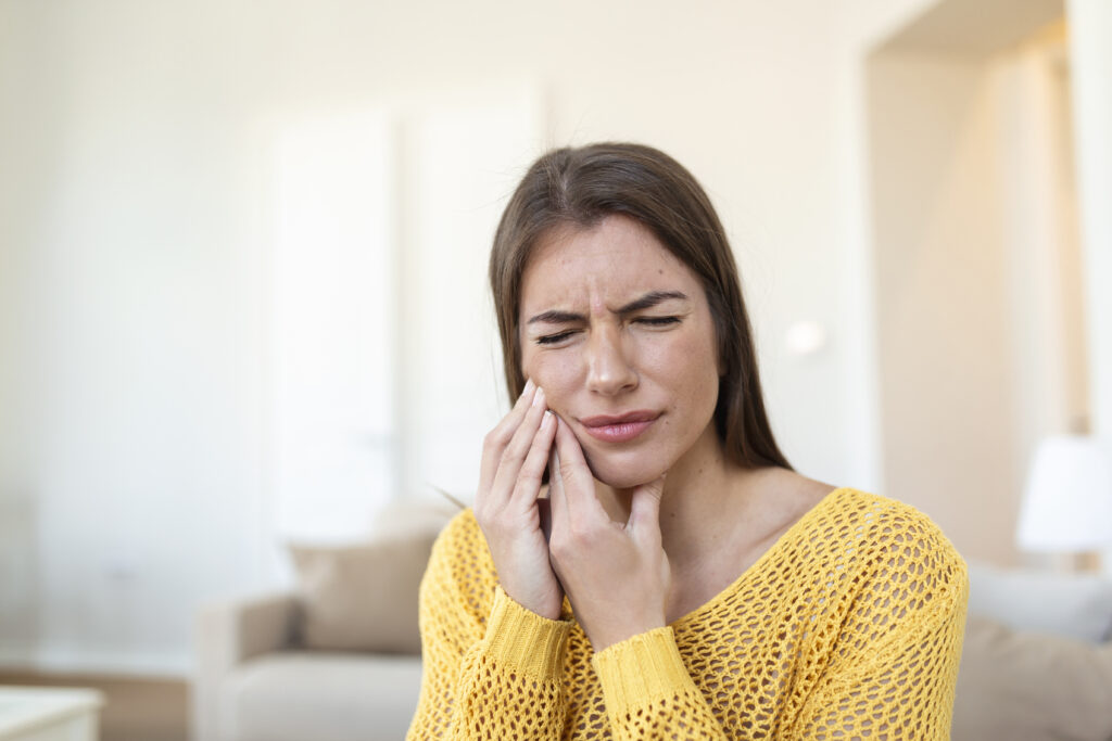 Sakit gigi parah - konsultasi implan gigi di Oda Dental Clinic
